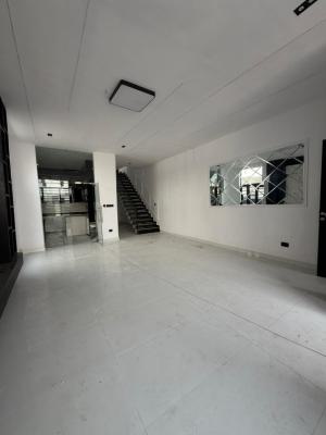 Ikota Estate Home: 4-bedroom Semi-detached with Bq, Ikota, Lekki, Lagos, Semi-detached Duplex for Rent