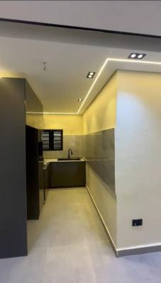 Lovely 2bedroom Flat, Mende, Maryland, Lagos, Flat / Apartment for Rent