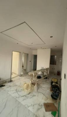 Lovely 2 Bedroom Flat, Oyadiran Estate, Sabo, Yaba, Lagos, Flat / Apartment for Rent