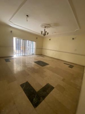 Lovely 2 Bedroom Flat Ground Floor with 3 Toilets, Omole Phase 2, Ikeja, Lagos, Flat / Apartment for Rent