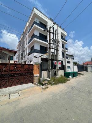Magnificent 1 Bedroom Apartment, Ologolo, Lekki, Lagos, Flat / Apartment for Sale