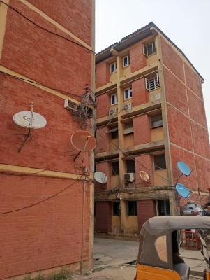 and Decent 2-bedroom Apartment with 1toilet and Bath, Personal Tank Wi, Lsdpc Estate, Off Bode Thomas, Surulere 💰 Asking Price, Surulere, Lagos, Flat / Apartment for Sale