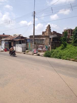 Commercial Uncompleted Bungalow, Facing Oke Itunu Road, Mokola, Dugbe (onireke), Ibadan North-west, Oyo, Detached Bungalow for Sale