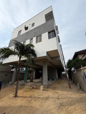 Contemporary 2 Bedroom Apartment, Lekki Phase 1, Lekki, Lagos, Flat / Apartment for Sale
