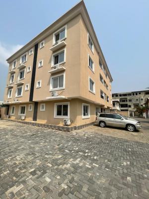 Well Built 3 Bedroom Apartment in a Prime Location Suitable to Invest, Lekki Phase 1, Lekki, Lagos, Flat / Apartment for Sale