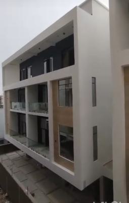 3 Bedroom Penthouse, Lekki Phase 1, Lekki, Lagos, Flat / Apartment for Sale