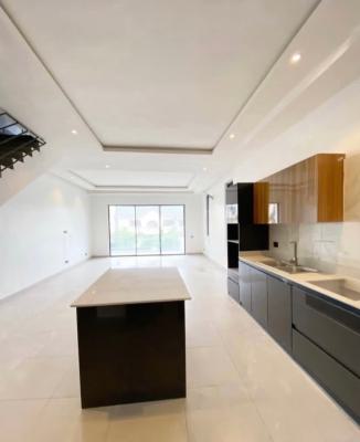 Luxury 2 Bedroom Maisonette with Swimming Pool, Lekki Phase 1, Lekki, Lagos, Flat / Apartment for Rent