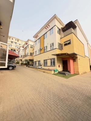 4bedroom Terrace Duplex with Bq, Tarred Road, Guzape District, Abuja, Terraced Duplex for Rent