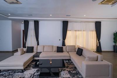 Nicely Furnished 2 Bedroom Apartment, Maitama District, Abuja, Flat / Apartment Short Let