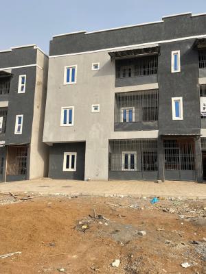3 Bedroom Apartment, Dawaki, Gwarinpa, Abuja, Block of Flats for Sale