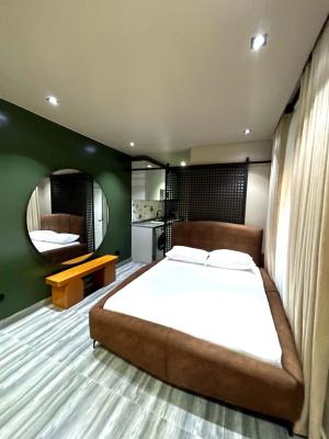 Luxury Studio with Excellent Features, Yaba, Lagos, Mini Flat (room and Parlour) Short Let