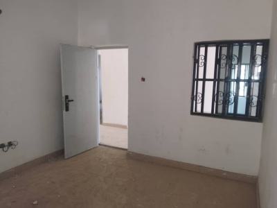Excellent Spacious Self Contain, 6th Avenue, Gwarinpa, Abuja, Flat / Apartment for Rent
