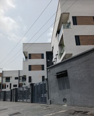 Serviced with 24/7 Power Supply 4 Bedroom En-suite Maisonette with Fit, Lekki Phase 1, Lekki, Lagos, House for Rent