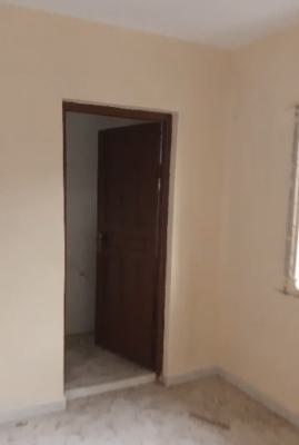 Descent 2 Bedroom Apartment, Egbeda, Alimosho, Lagos, Flat / Apartment for Rent
