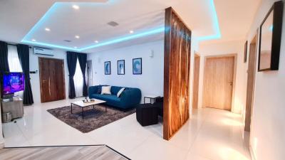 Fully Furnished 3 Bedroom Apartment with Pool Phase 1 Lekki, Off Admiralty Way, Lekki, Lagos, Flat / Apartment for Rent