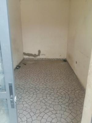 Shop Space in a Busy Plaza, 6th Avenue, Gwarinpa, Abuja, Plaza / Complex / Mall for Rent
