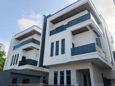 6 Bedroom Detached House