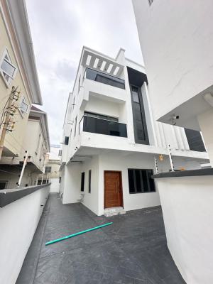 5 Bedroom Terrace with 2 Bedroom Bq, Ologolo, Lekki, Lagos, Terraced Duplex for Sale