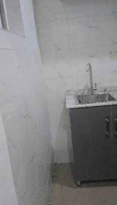 Self-contain @utako, Utako Very Nice Neighbourhood, Utako, Abuja, Flat / Apartment for Rent