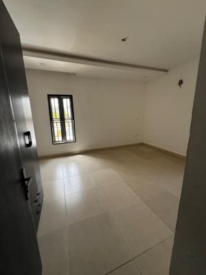 Clean and Spacious 3 Bedroom Apartment and Bq, Stella Maris, Life Camp, Abuja, Flat / Apartment for Rent