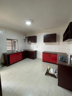 Standard 3 Bedroom Flat, Ologolo, Lekki, Lagos, Flat / Apartment for Rent
