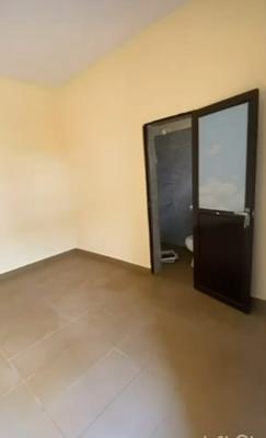 Spacious Room Bq at Orchid Road { Video}, Orchid Road, Lekki, Lagos, Self Contain (single Rooms) for Rent