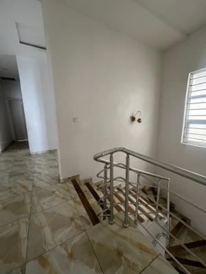 a Very Spacious Bq, West Gate Estate Spg, Lekki, Lagos, Self Contain (single Rooms) for Rent