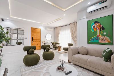 Nicely Furnished 2 Bedroom Apartment, Lekki Phase 1, Lekki, Lagos, Flat / Apartment Short Let