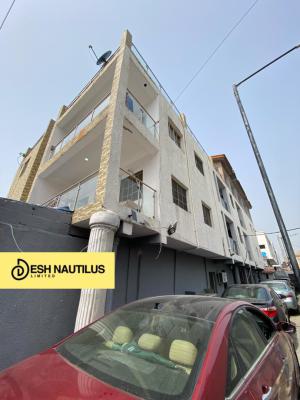 Exquisite 1-bedroom Penthouse, Osapa, Lekki, Lagos, Flat / Apartment for Rent