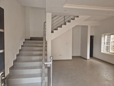 Distress Airbnb-ready 2 Semi-duplex, Urban Shelter Cluster Opposite Primegate Academy, Lokogoma District, Abuja, Semi-detached Duplex for Sale