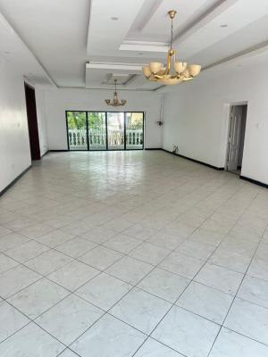Spacious 3 Bedroom All En-suite Flat, Chevron Toll Gate, Lekki, Lagos, Flat / Apartment for Rent