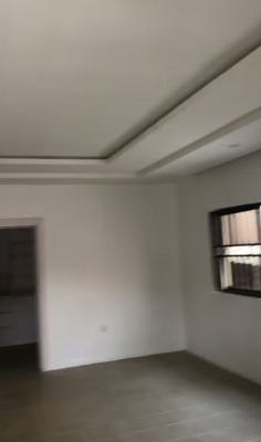 Spacious Decent 3 Bedroom Downstairs Apartment, Gra Phase 2, Magodo, Lagos, Flat / Apartment for Rent