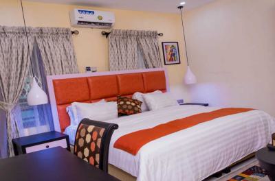 Scav Studio Penthouse, Governors Road, Ikotun, Lagos, Flat / Apartment Short Let