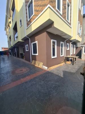 Two Bedroom Flat* (upstairs) a Spacious Two Bedroom Flat  Re 5.5m Pe, Shomolu, Lagos, Flat / Apartment for Rent