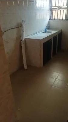 Lovely 3bedroom Flat, Soluyi, Gbagada, Lagos, Flat / Apartment for Rent