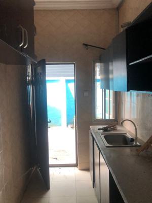 Clean 2 Bedroom Flat, Gra Phase 2, Magodo, Lagos, Flat / Apartment for Rent