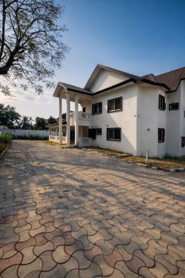 Massive 8 Bedroom House with Guest Chalet, Maitama, Maitama District, Abuja, Detached Duplex for Rent