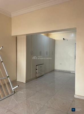 a Lovely 4-bed Duplex (24hrs Light & Water), Chevron Drive, Lekki, Lagos, Terraced Duplex for Rent