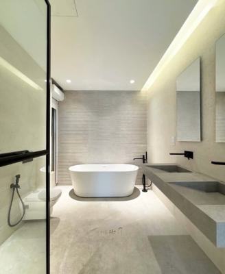 New and Serviced with 24/7 Power Supply 3 Bedroom En-suite Luxurious F, Ikoyi, Lagos, Flat / Apartment for Rent