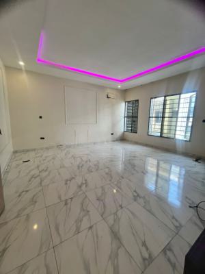 Masters Bedroom Sharing Kitchen Only in a Serviced Estate, Orchid Road, Lekki, Lagos, Flat / Apartment for Rent