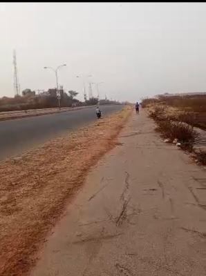 Size:2.51hects Comprehensive Development Plot, Karmo, Abuja, Mixed-use Land for Sale