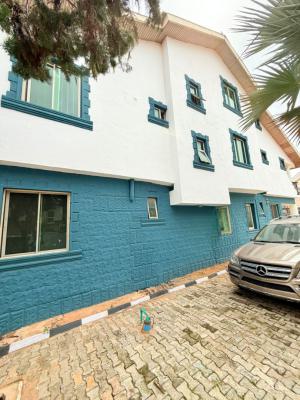 Renovated, Luxury Built 5 Bedroom Semi Detached Duplex, 2 Roomself Con, Lkosi Gra Scheme 3 on Cmd Road Beside Caleb School, Lagos State., Magodo, Lagos, Semi-detached Duplex for Sale