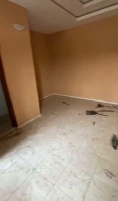 Decent Standard Spacious a Room Self Contain, Onike, Iwaya, Yaba, Lagos, Self Contain (single Rooms) for Rent