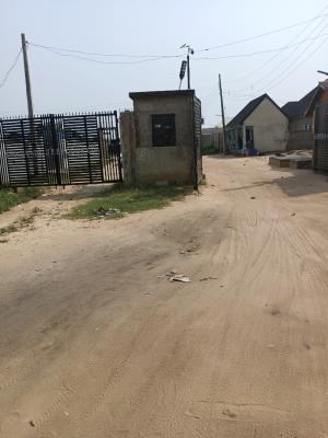 a Bungalow in an Estate, Sholumade Irepodun Estate Macaulay Bus Stop, Igbogbo, Ikorodu, Lagos, Detached Bungalow for Sale