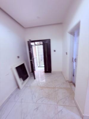 Beautiful 3 Bedroom Flat with Bq, Ademola Adetukunbo Crescent, Wuse 2, Abuja, Flat / Apartment for Rent