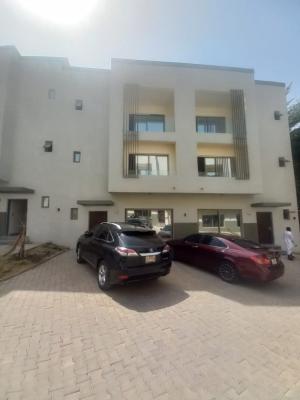 Nice Finished 4 Bedroom Terrace Duplex with Bq, Nice Location at Maitama, Maitama District, Abuja, Terraced Duplex for Rent