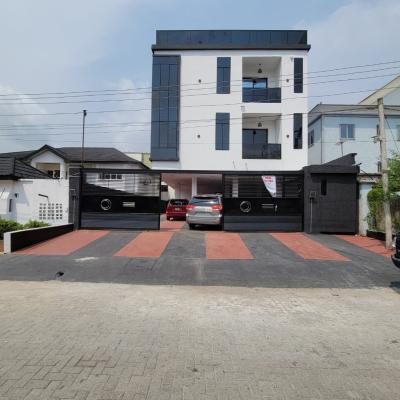 Gorgeous 3 Bedroom Apartment, Lekki Phase 1, Lekki, Lagos, Flat / Apartment for Sale