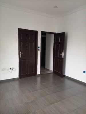 Luxury 2 Bedroom Flat in Secured Estate, Lekki Phase 1, Lekki, Lagos, Flat / Apartment for Rent