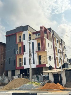 Long Lease Apartment in a Serene Environment , Yaba Lagos, Massive 2 Bedroom for Lease 20 Years  , Aloka Yaba, Akoka, Yaba, Lagos, Flat / Apartment for Rent