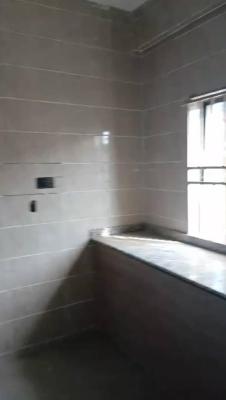 Lovely 2 Bedroom Flat, Surulere, Lagos, Flat / Apartment for Rent